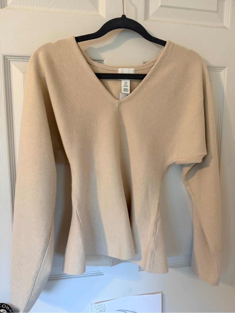 H&M Beige V-Neck Sweater
